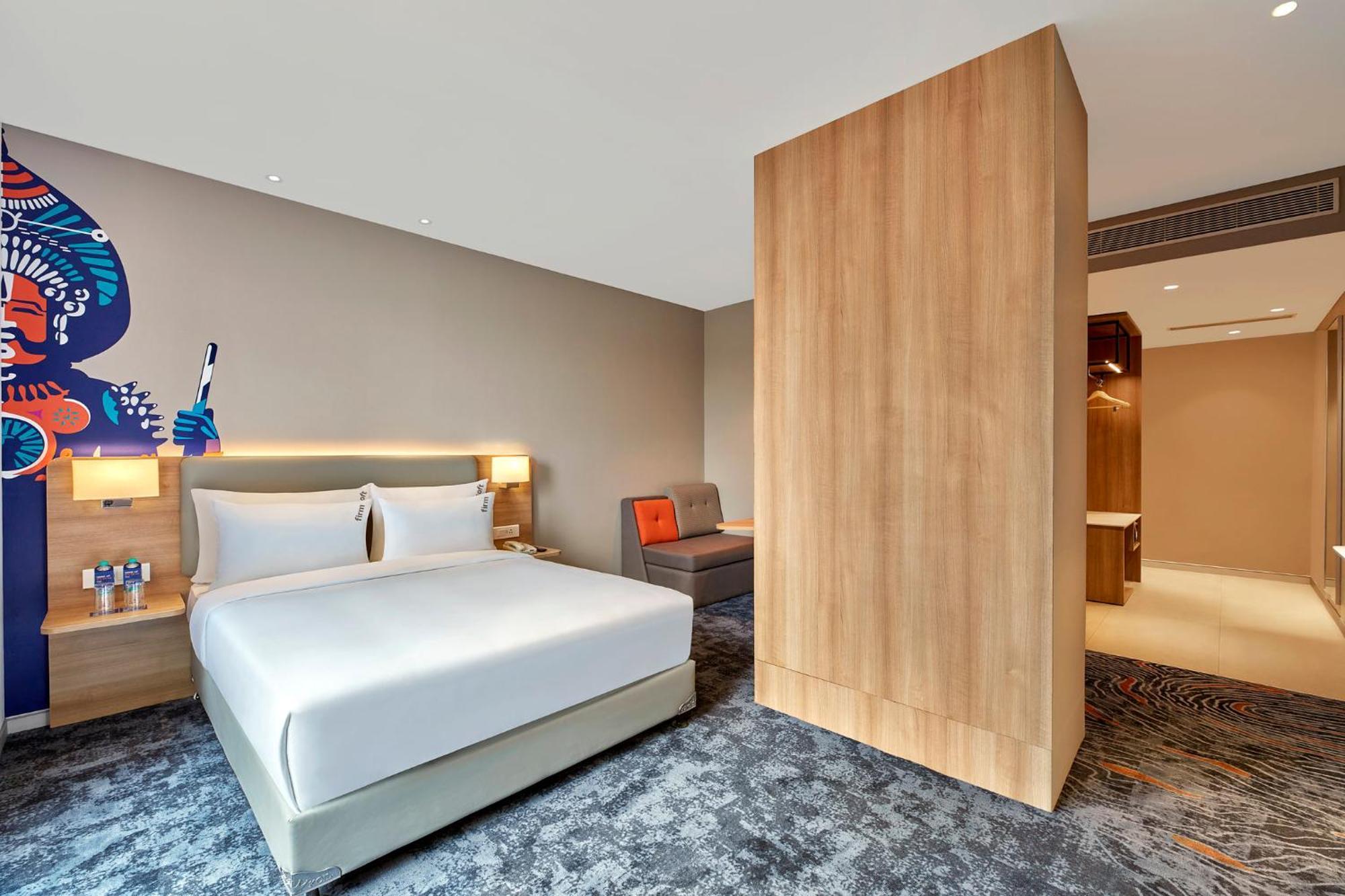 Holiday Inn Express Bengaluru Bommasandra By Ihg Kammasandra Екстер'єр фото